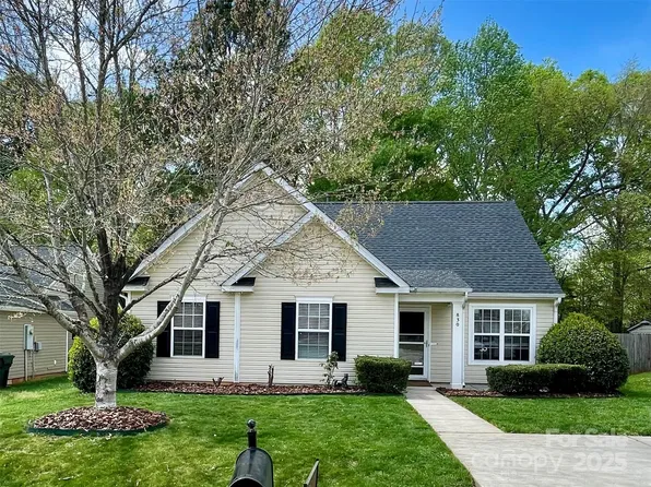 830 Wilcrest Ct, York, SC 29745