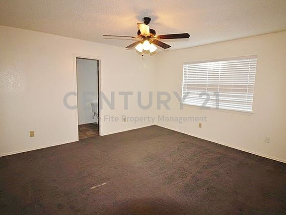 5th image of 1019 Cedar Run Dr