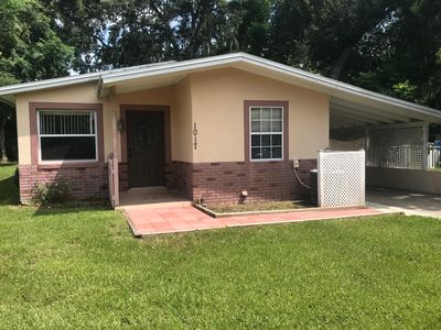 1017 E Howry Ave, Deland, FL, 32724