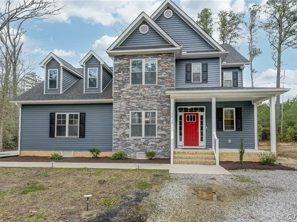 7418 W Quaker Rd, Disputanta, VA 23842