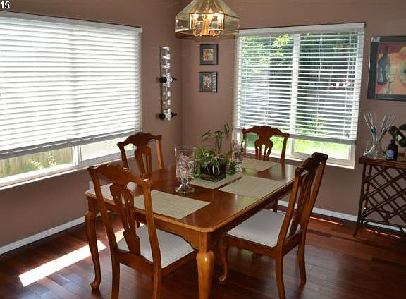 2nd image of 18113 SE 35th St