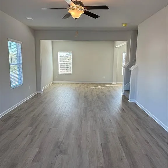 11067 Suria Dr SE — Photo 2