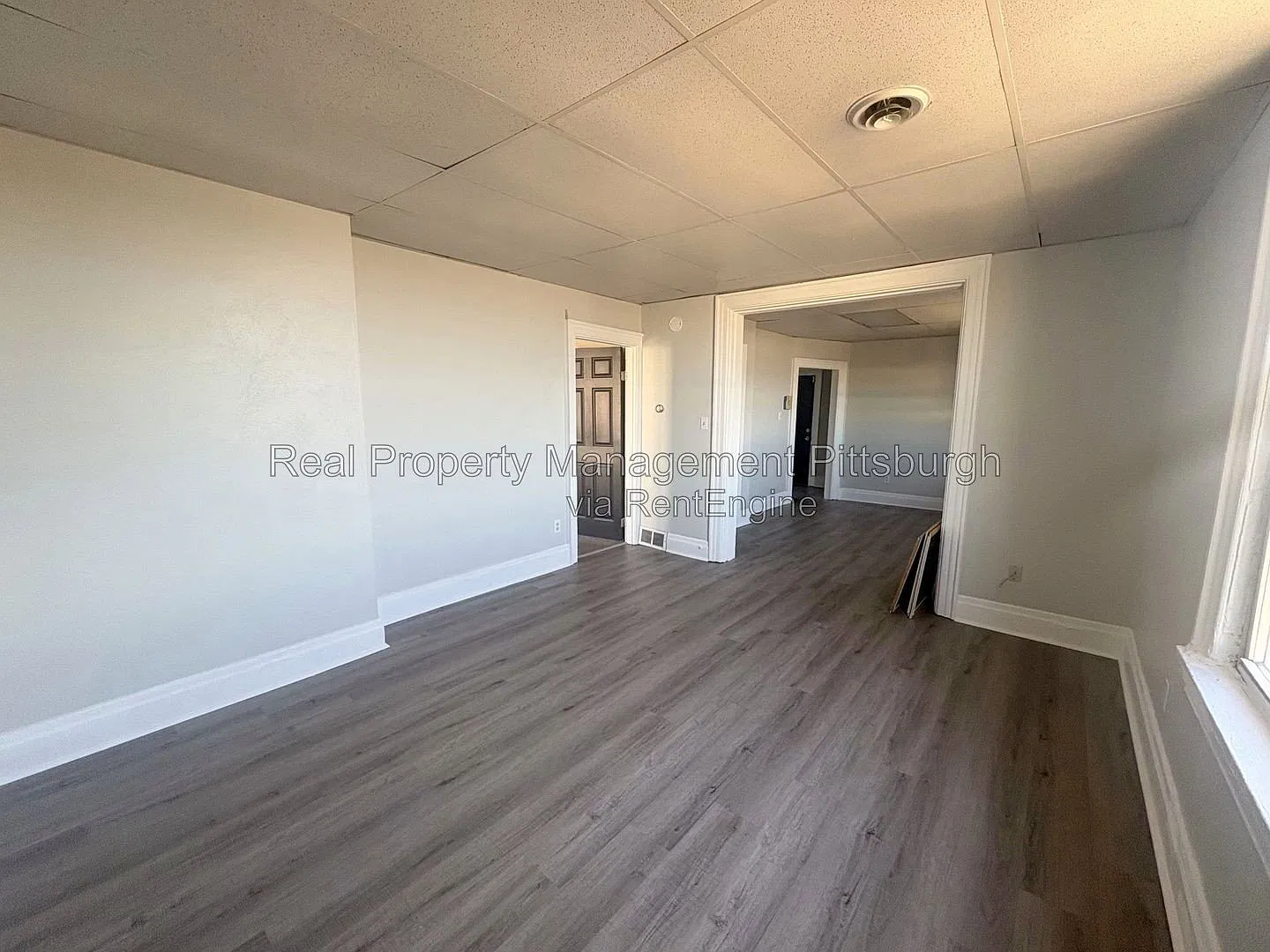 2 bed, 1.0 bath, $950 — Photo 1