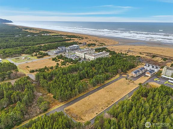 5th image of 6 7th Street SW