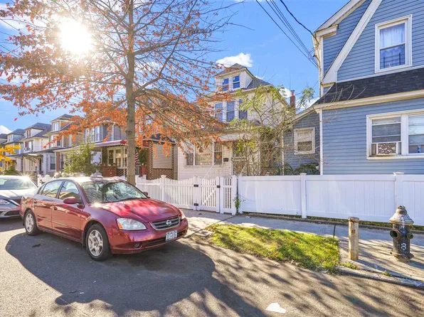 109-30 128th Street image 2 of 34