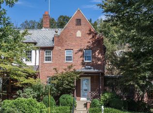 1533 Foxhall Rd NW, Washington, DC 20007