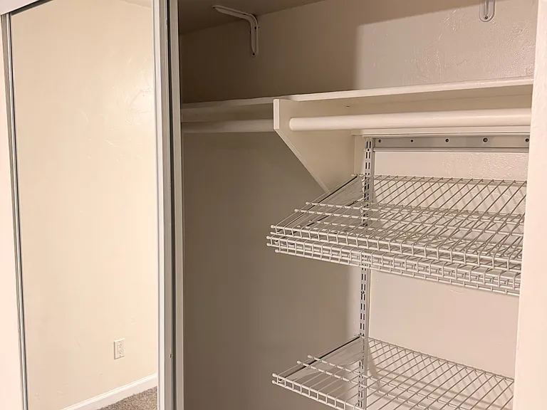 4495 Campus Ave #B — Photo 15