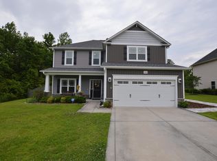 700 Oleander St, Jacksonville, NC 28540