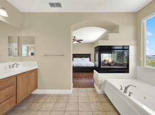 18285 Mandarin St, Woodland, CA 95695