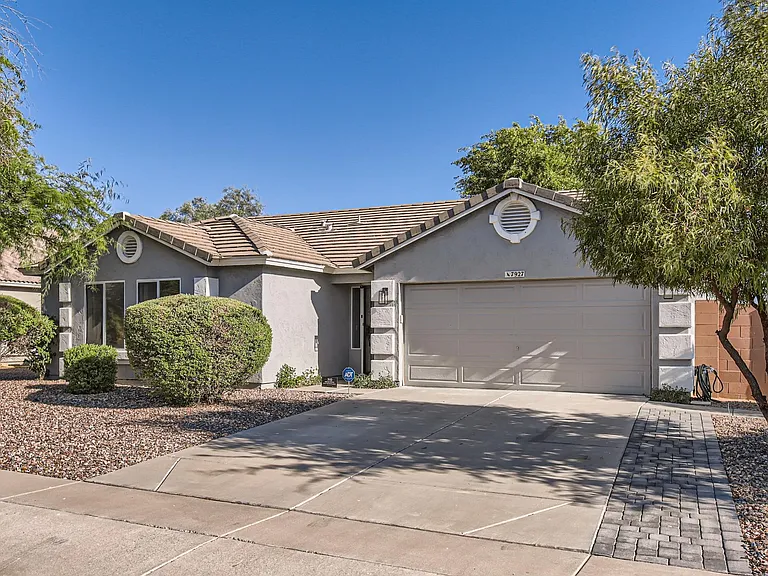 7927 E Harmony Ave — Photo 24
