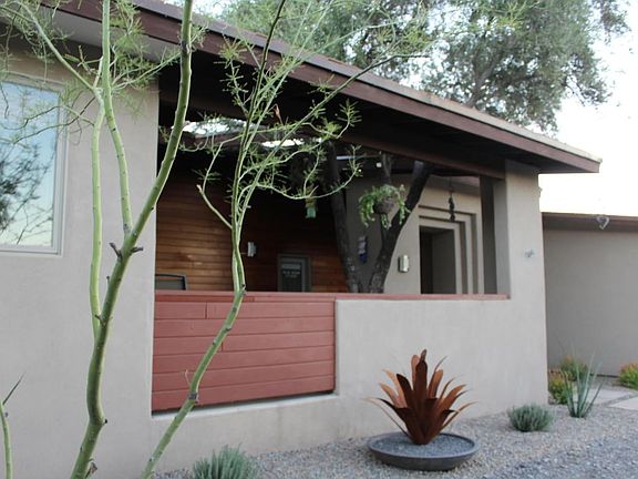 Front landscaping