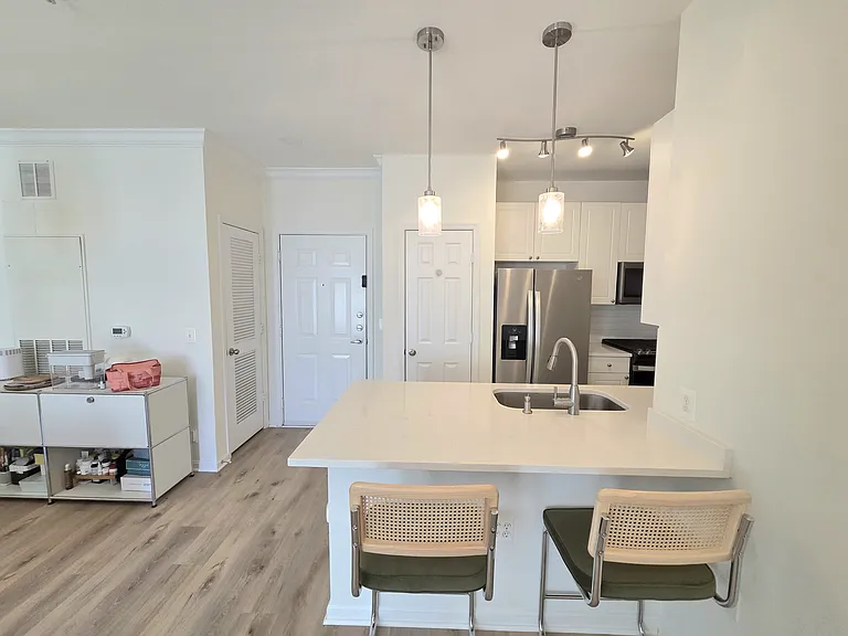 2791 Centerboro Dr #290 — Photo 12