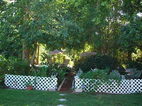 4th image of 1502 SW Bellevue Ave