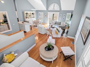 1 Cutter Ln, Quincy, MA 02171