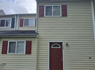 15 Egret Ct, Newark, DE 19702
