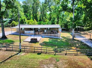 300 Greenbriar, Burkeville, TX 75932