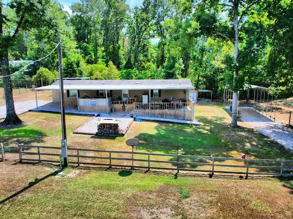 300 Greenbriar, Burkeville, TX 75932