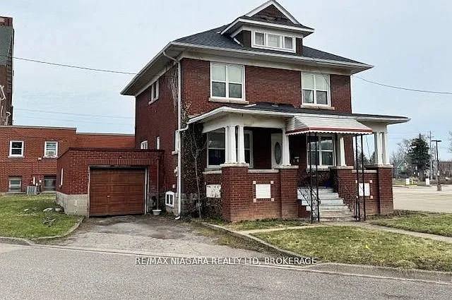 4893 Hunter St — Photo 1