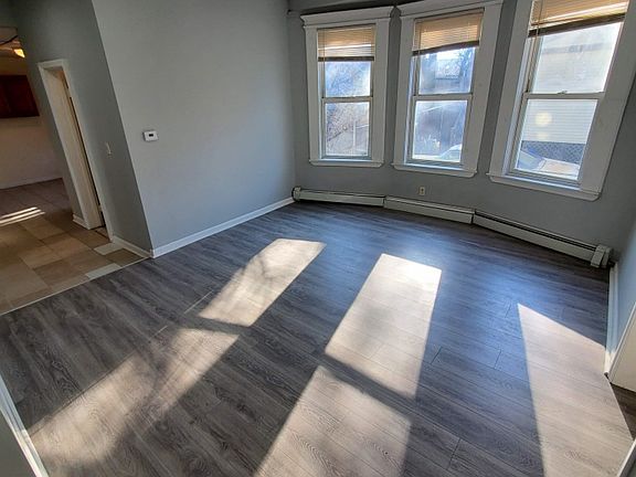 5th image of 46-48 Schley St #1