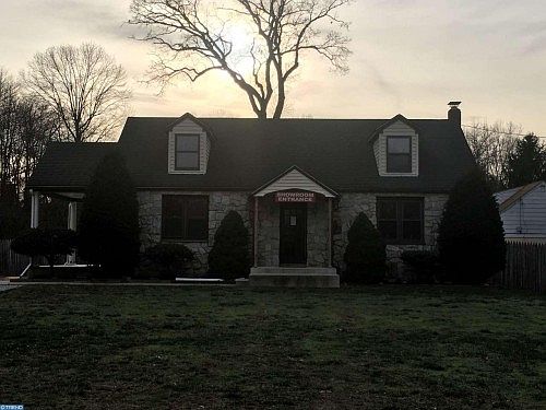 4th image of 1337 S Black Horse Pike