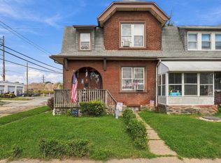1 Chestnut St, Marcus Hook, PA 19061