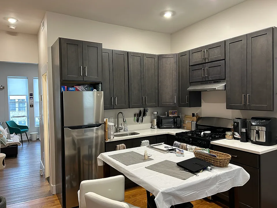 54 Linden Ave #1