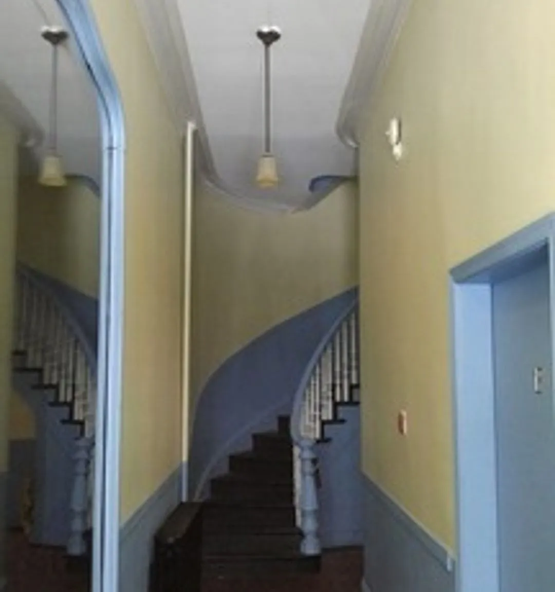 1015 St Paul Street — Photo 3