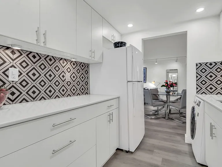 1720 Harrison St #15B — Photo 6