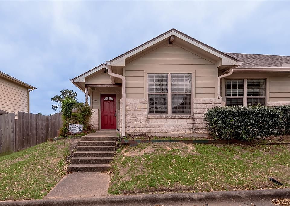 1st image of 110 Sendero Dr