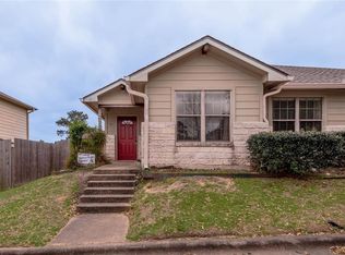110 Sendero Dr, Huntsville, TX 77340