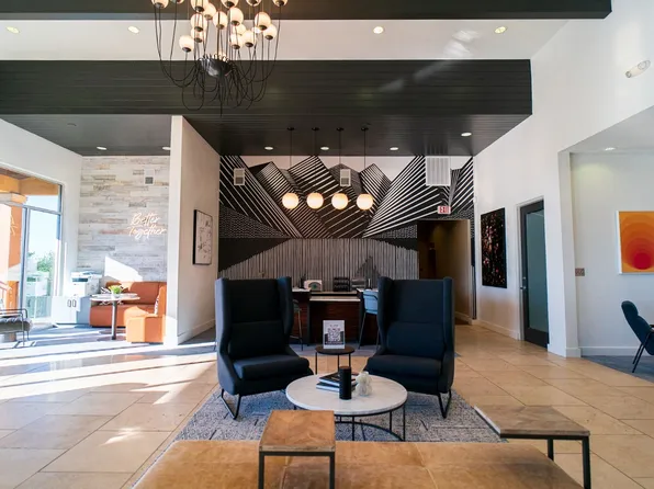 10x Living at Grandview