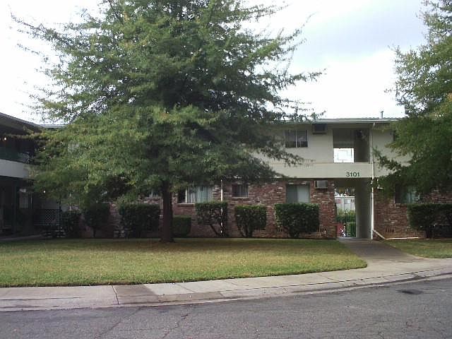 1st image of 3101 Truax Ct APT 9