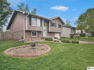 13611 Guildford St, Waverly, NE 68462