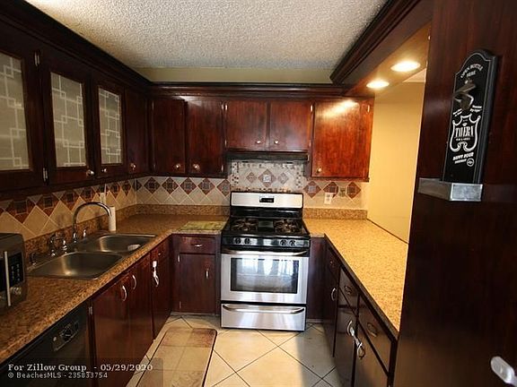3rd image of 2145 White Pine Cir