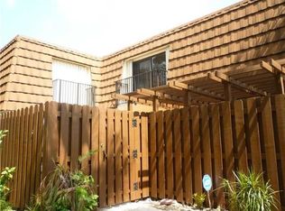 11852 SW 9th Mnr, Davie, FL 33325