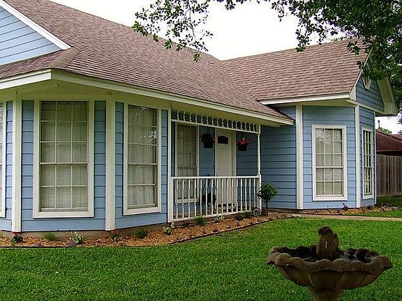 4th image of 2710 Fern Creek Ln