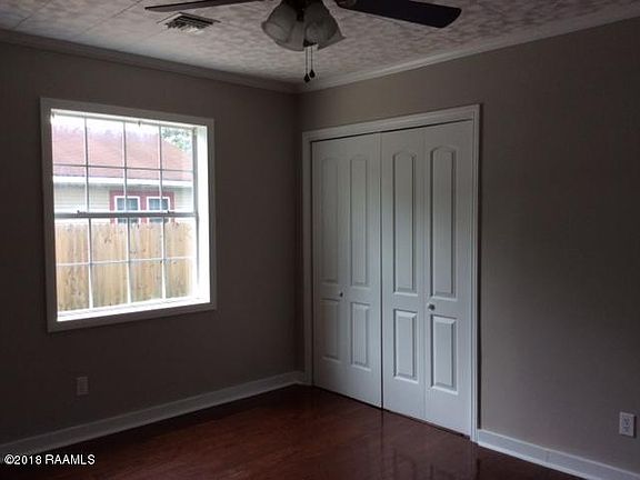 5th image of 113 Nita St