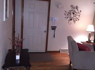 8225 Fox Ridge Rd, Pittsburgh, PA 15237