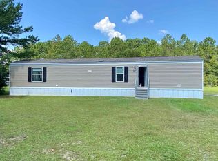 5079 Red Barn Rd, Milton, FL 32583