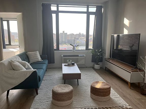2nd image of 276 Grand Concourse #1184