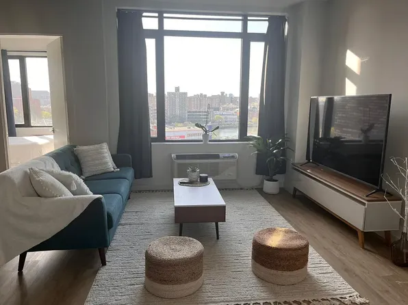 276 Grand Concourse image 2 of 8