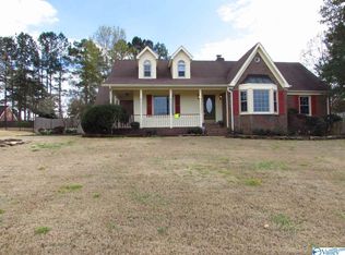 9173 Turtle Point Dr, Killen, AL 35645