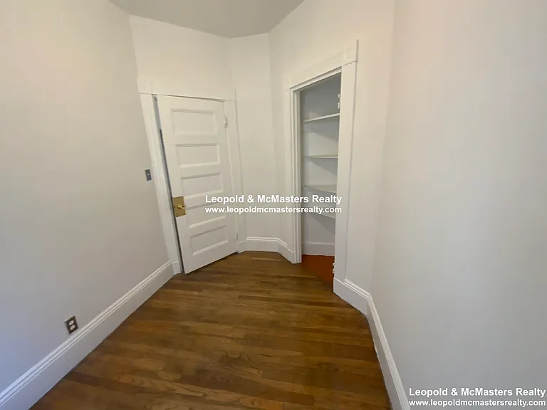 24 Mt. Vernon St apartment — Photo 94