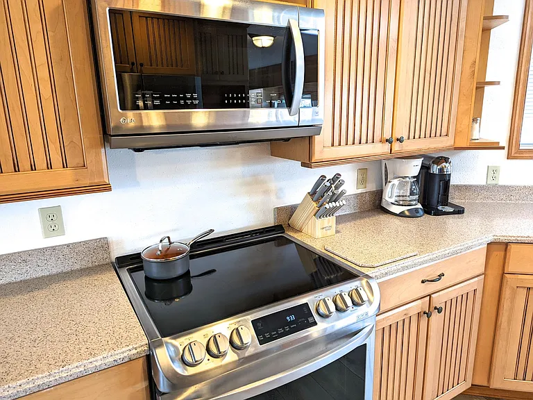 23803 J Pl W — Photo 7
