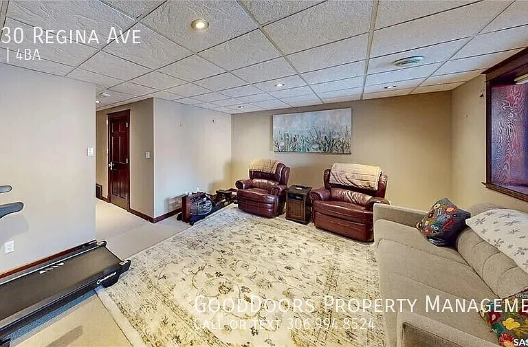 2830 Regina Ave — Photo 31