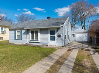 2924 Wolcott St, Ferndale, MI 48220