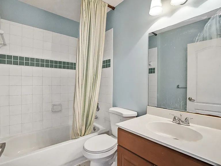 21403 NW 13th Ct #303 — Photo 38
