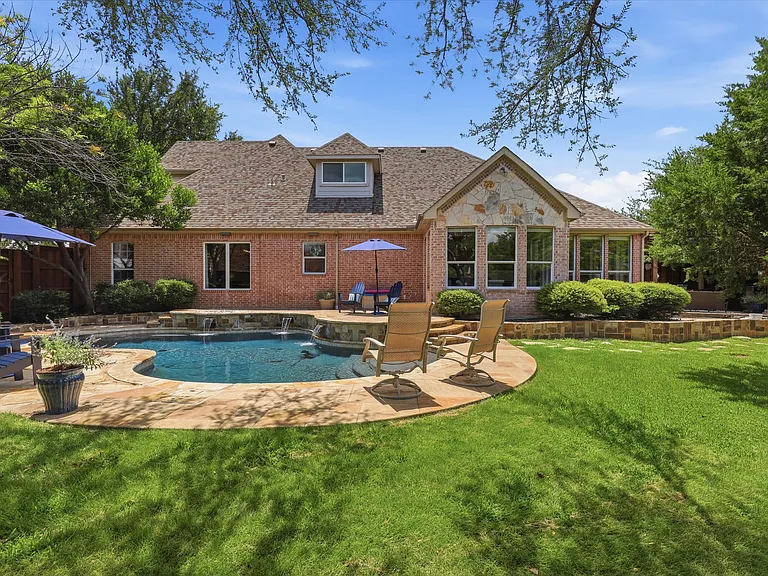 5668 Bay Meadows Dr — Photo 40