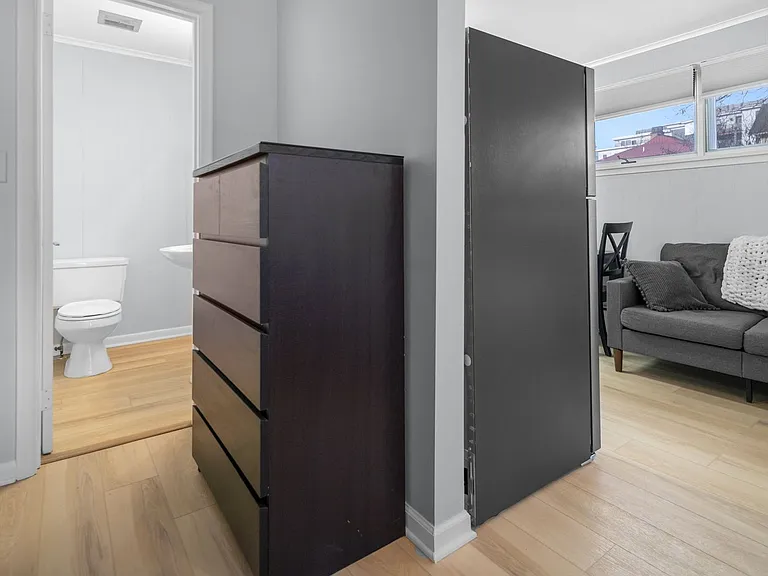 104 Harvard Pl — Photo 192