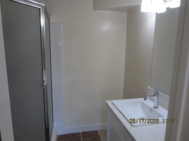 346 W Lomita Ave — Photo 8